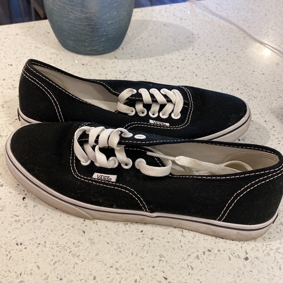 Vans sneakers- women US size 6.5 - Picture 4 of 6